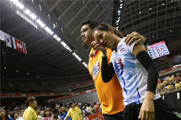 2 กรรมการวอลเลย์บอล ในเกมฉาว ไทย-ญี่ปุ่น ที่กองเชียร์ไทยอยากรู้จักทั้งประเทศ