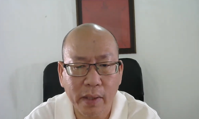 อัจฉริยะ เรืองรัตนพงศ์