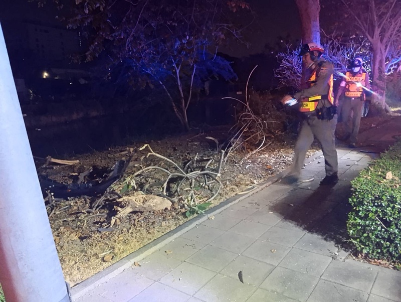 ขับรถชนคนตาย