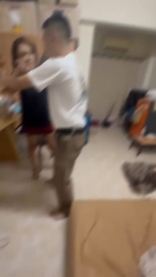 เมียหลวงบุกตามสามี