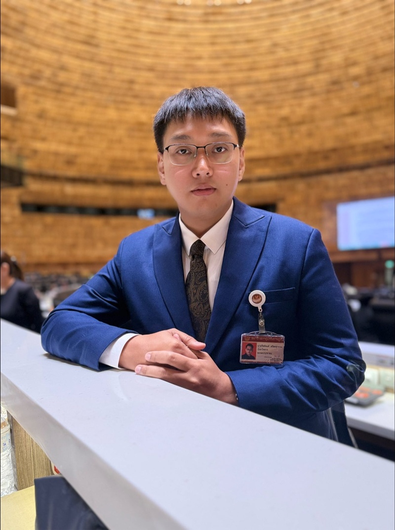 รัชต์พงศ์ สร้อยสุวรรณ