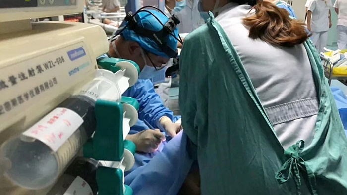 ช่วยชีวิตเด็ก 8 ขวบ 