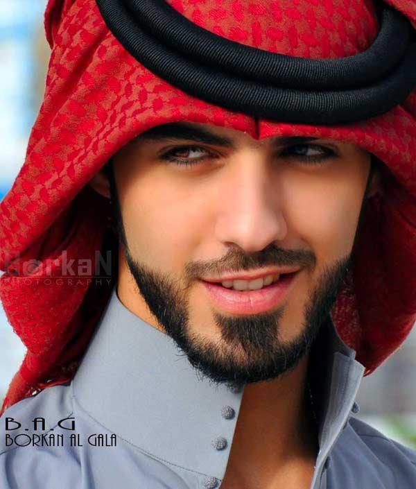 โอมาร์ บอร์กาน อัล กาลา Omar-Borkan-Al-Gala หนุ่มหล่อ ถูกไล่จากงานในซาอุฯ ลือเหตุถ่ายแบบเกย์