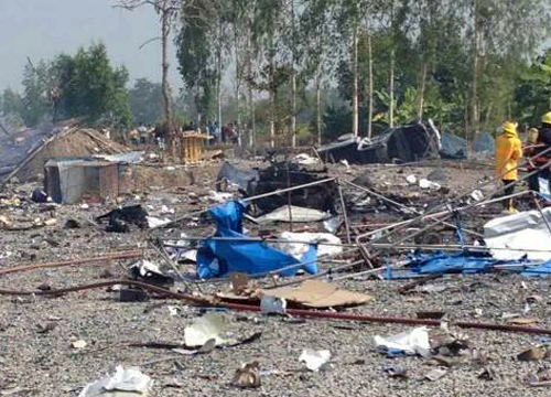 พลุระเบิด สวนแตง สุพรรณบุรี