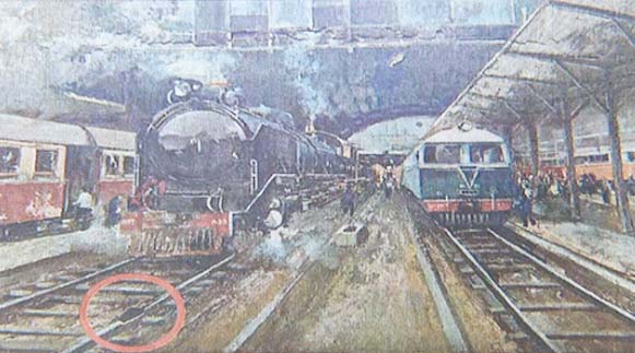 ภาพรางรถไฟที่ ร.ฟ.ท. ชำรุดเป็นรู 