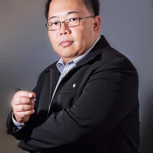 ยุทธพร อิสรชัย 