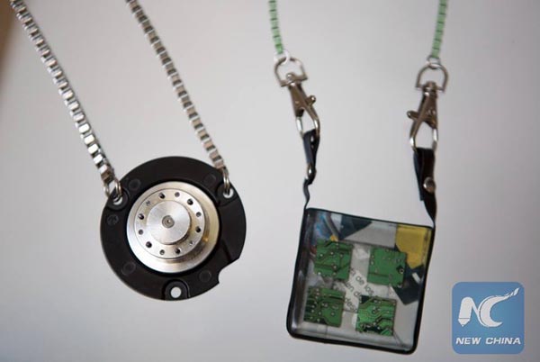 เครื่องประดับจากขยะอิเล็กทรอนิกส์