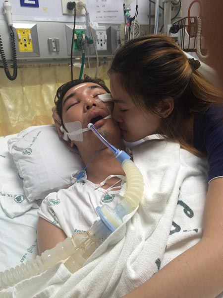 ตำรวจโดนรถชน