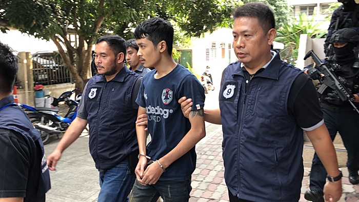 ปล้นรถขนเงิน