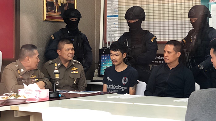 ปล้นรถขนเงิน