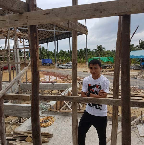 เจ ชนาธิป