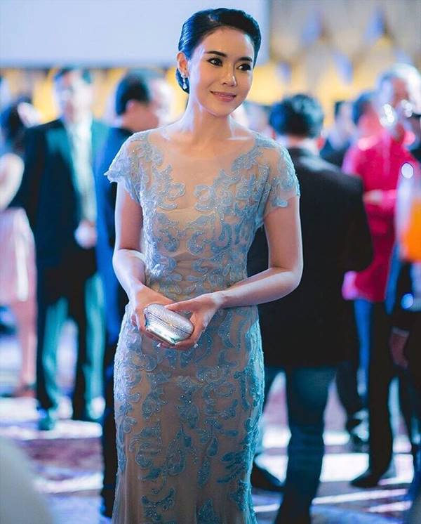 ยุวเรต ศรุตานนท์ 