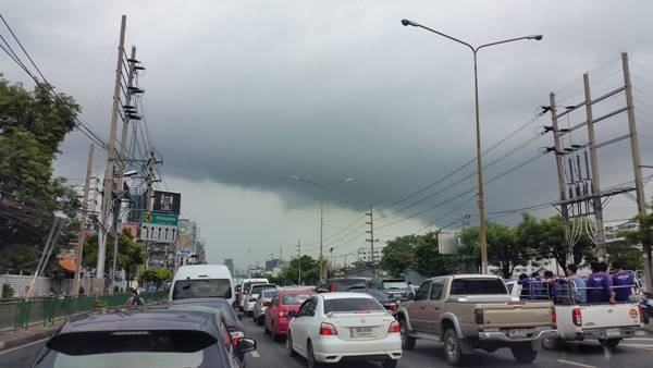 ฝนตกกรุงเทพ