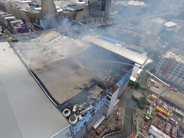 ไฟไหม้เมเจอร์ปิ่นเกล้า