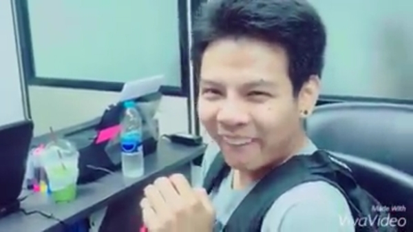 จีบตำรวจ