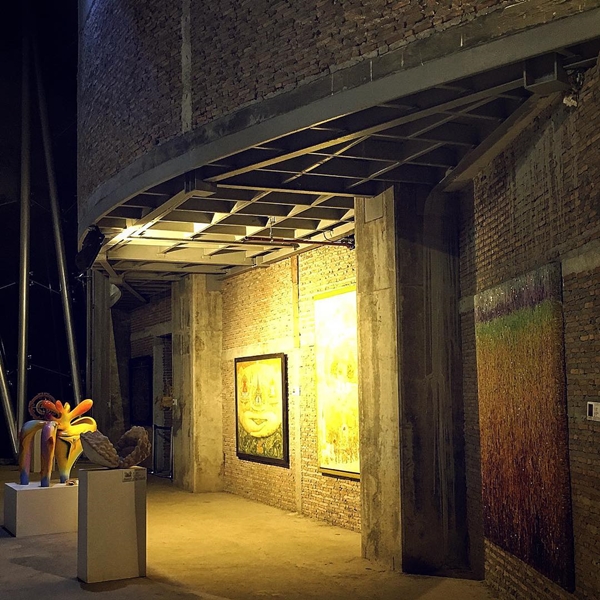 อมตะ แคสเซิล ปราสาทอลังการ 2 พันล้าน ของ วิกรม กรมดิษฐ์