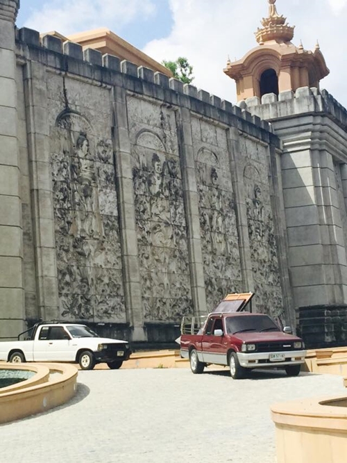 อมตะ แคสเซิล ปราสาทอลังการ 2 พันล้าน ของ วิกรม กรมดิษฐ์