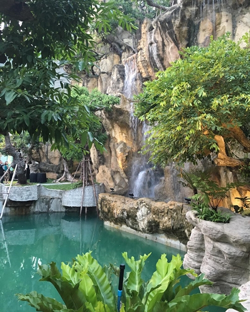 อมตะ แคสเซิล ปราสาทอลังการ 2 พันล้าน ของ วิกรม กรมดิษฐ์