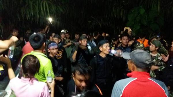 เฮลิคอปเตอร์กองทัพอากาศ หายกลางป่า