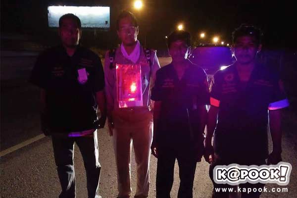 สท.สิงห์บุรี เดินเท้าเข้ากรุง กราบพระบรมศพ เตือนใจข้าราชการไม่กลัวความเหนื่อย