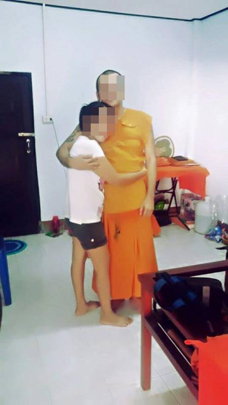 พระจูบสีกา