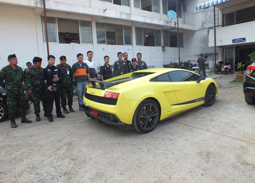 รถหรู บาส บางแก้ว