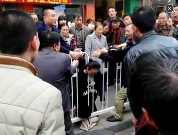 รั้วหนีบคอตาย