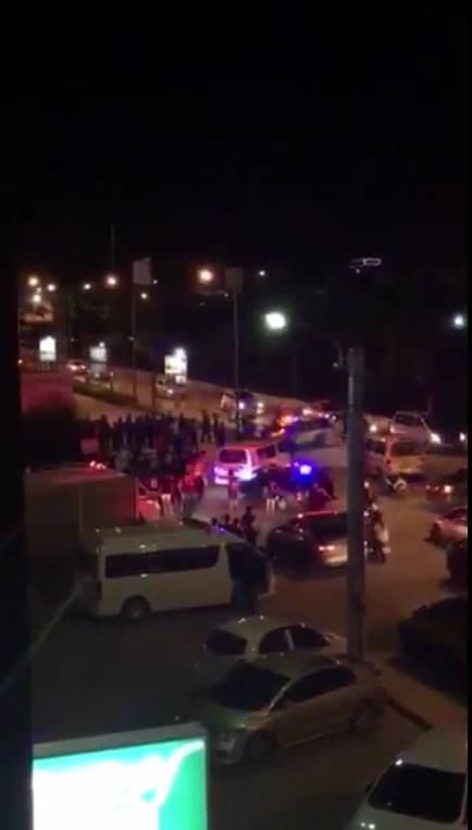 แฟนบอลตีกัน