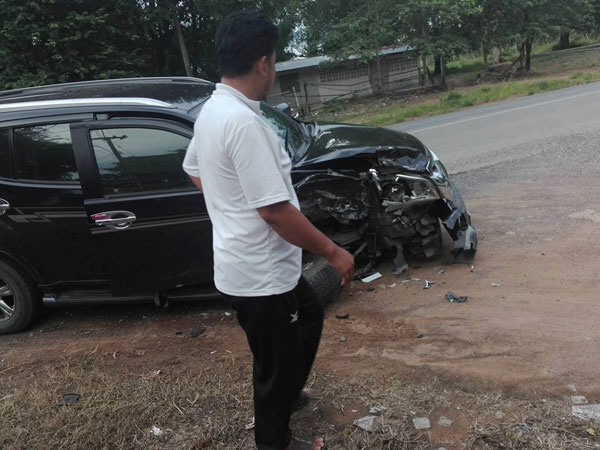 รถแหกโค้ง