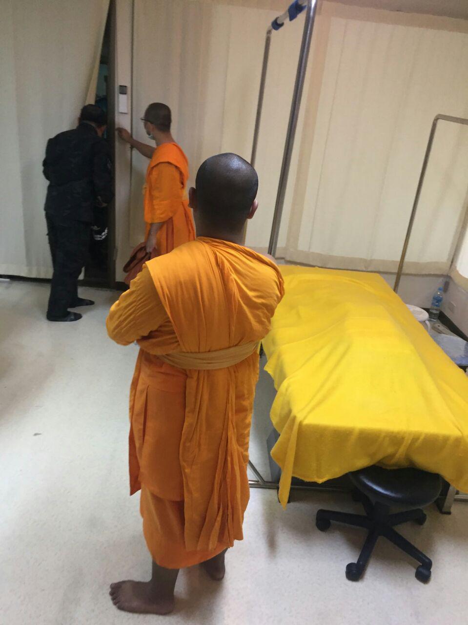 บุกค้นวัดธรรมกาย