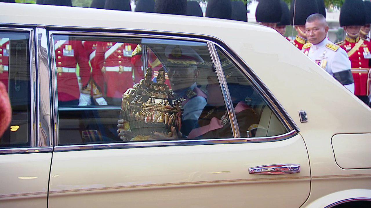 อัญเชิญพระบรมราชสรีรางคาร ในหลวง ร.9