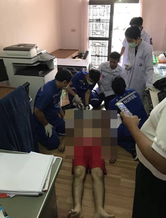 สถาปนิกทำงานหนัก