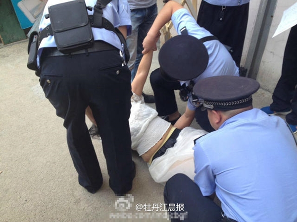 สาวจีนฆ่าตัวตาย