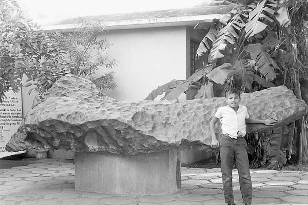 อุกกาบาตที่ใหญ่ที่สุดในโลก