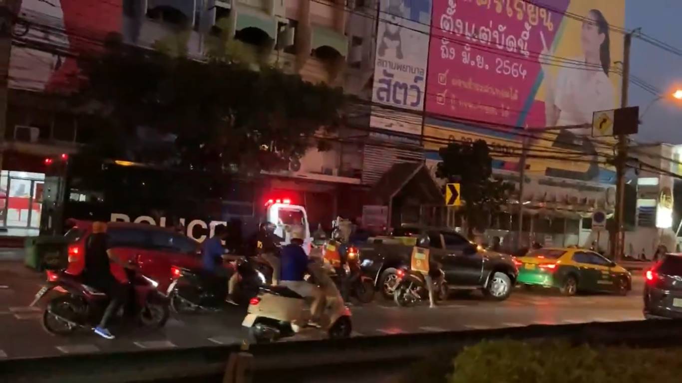 จับโตโต้ ปิยรัฐ