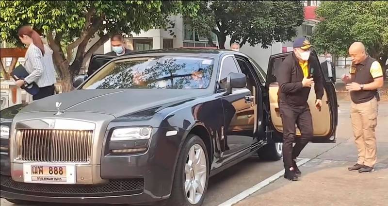 ธรรมนัส พรหมเผ่า