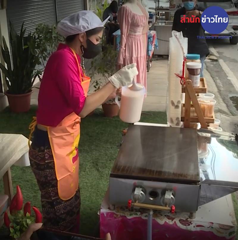 น้องโอลีฟ แม่ค้าโตเกียวเชียงใหม่