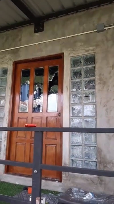 ผัวทุบบ้าน