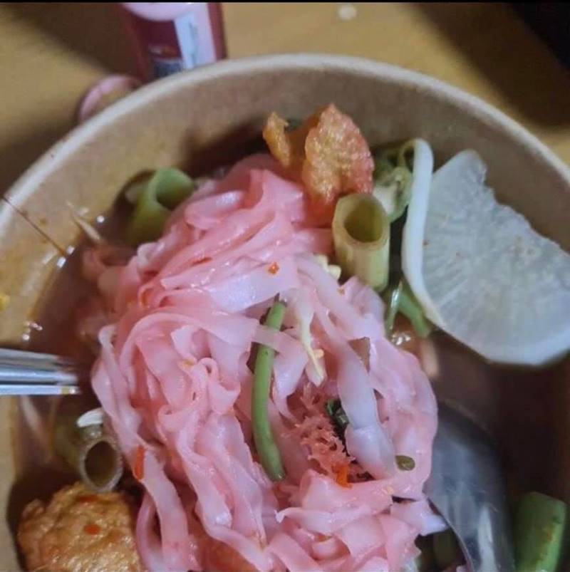 เส้นใหญ่