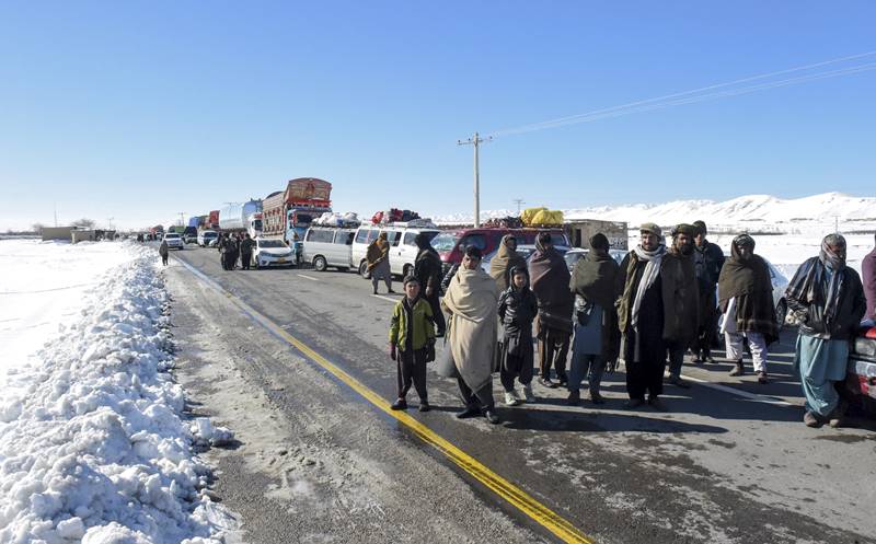 พายุหิมะถล่ม