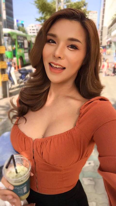 ครูต้อม ครูสาวประเภทสอง