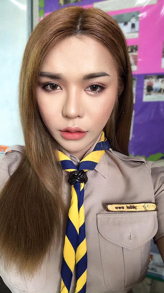 ครูต้อม ครูสาวประเภทสอง