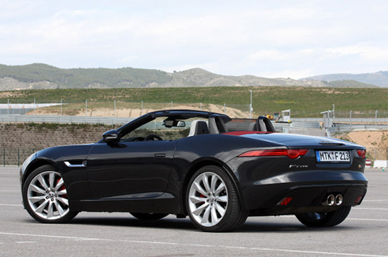 2014 Jaguar F-type รถ Roadster คันล่าสุดจากค่ายหรูแดนผู้ดี
