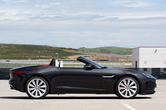 2014 Jaguar F-type รถ Roadster คันล่าสุดจากค่ายหรูแดนผู้ดี