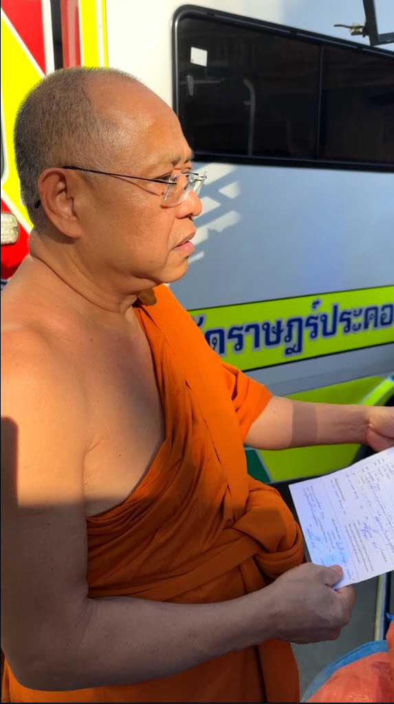 ยายตายแล้วฟื้น เปิดโลงก่อนพบยังมีชีวิตอยู่