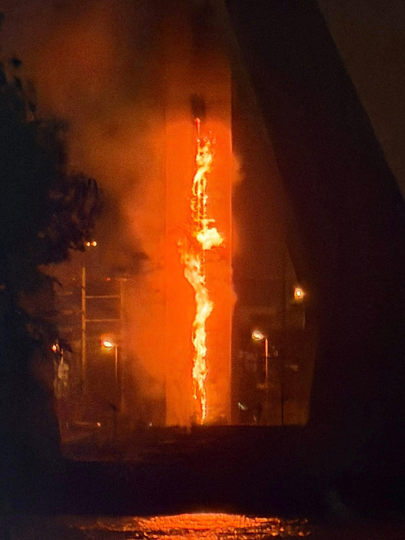 ไฟไหม้สะพานภูมิพล