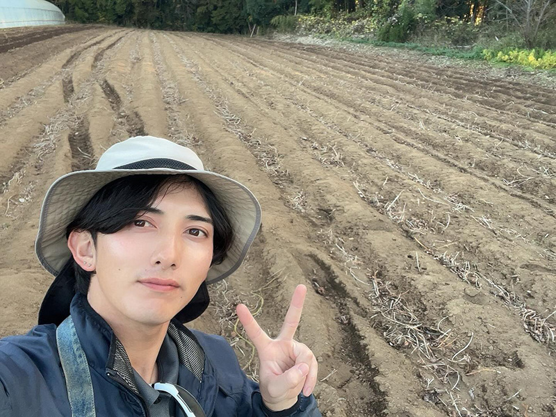 หนุ่มขายเมลอน หนุ่มขายเมลอน
