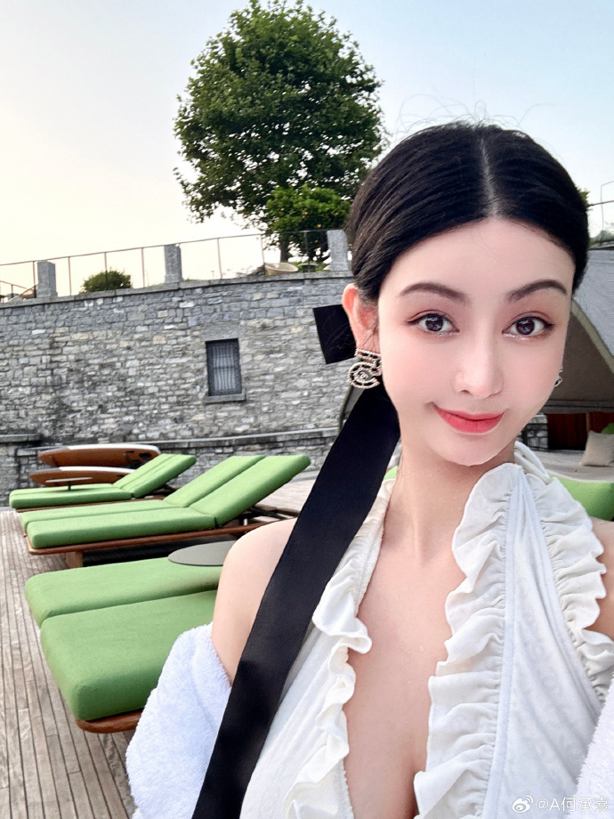 สาวศัลยกรรมจนเหมือน ฟ่านปิงปิง