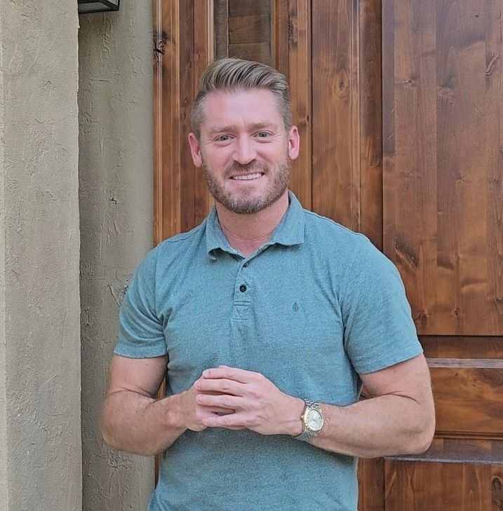 อาจารย์อดัม