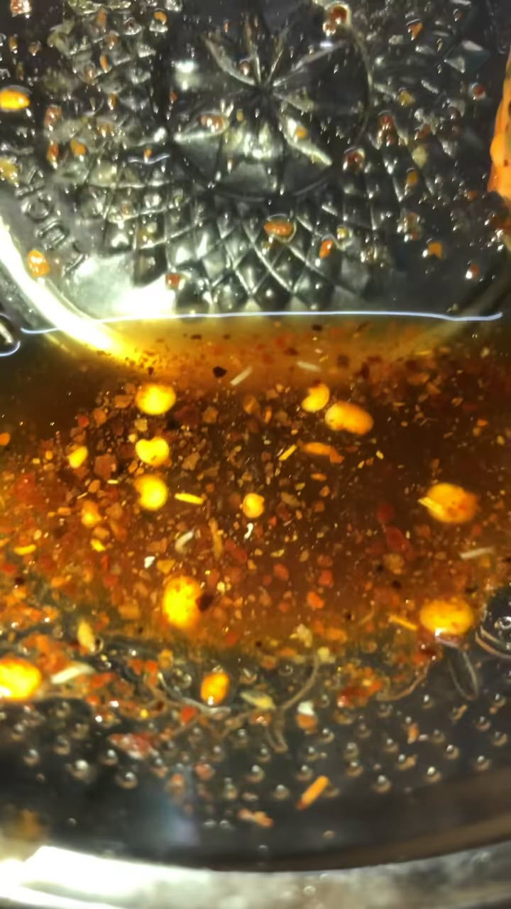 หนอนจากหอยแมงภู่